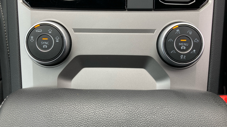 Volkswagen Touareg 3.0 V6 TDI 4Motion Black Edition 5dr Tip Auto Diesel Estate